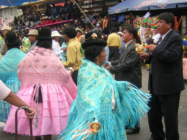 ganz Bolivien feiert